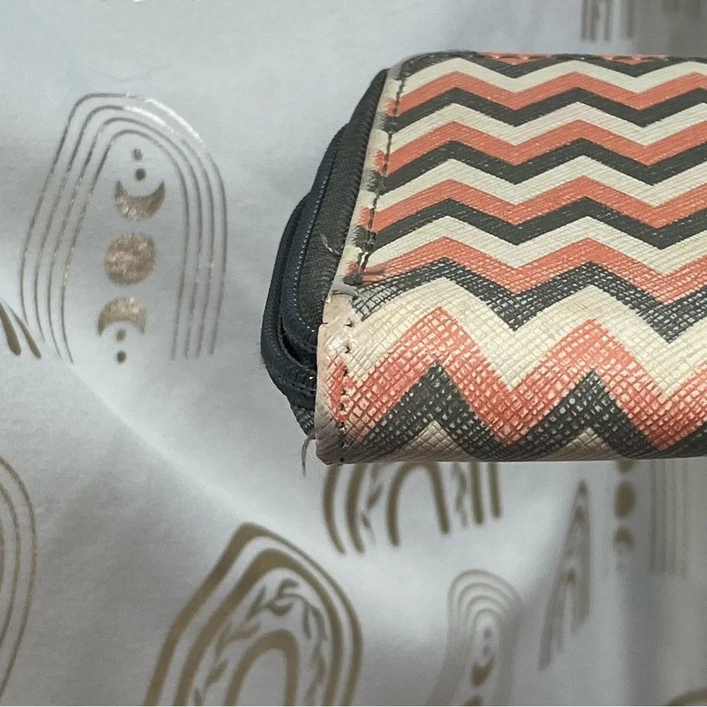 Elegant Cream Wallet